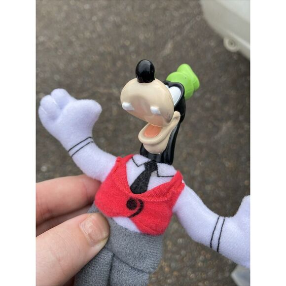 VINTAGE DISNEY'S HOUSE OF MOUSE MINI GOOFY MCDONALD'S CHARACTER - Picture 4 of 7